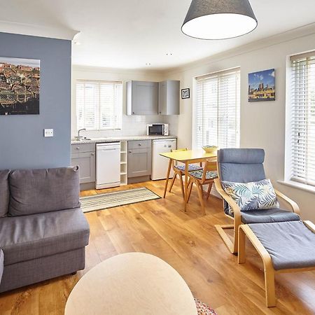 Host & Stay - Whitehall 1 Apartment 惠特比 外观 照片